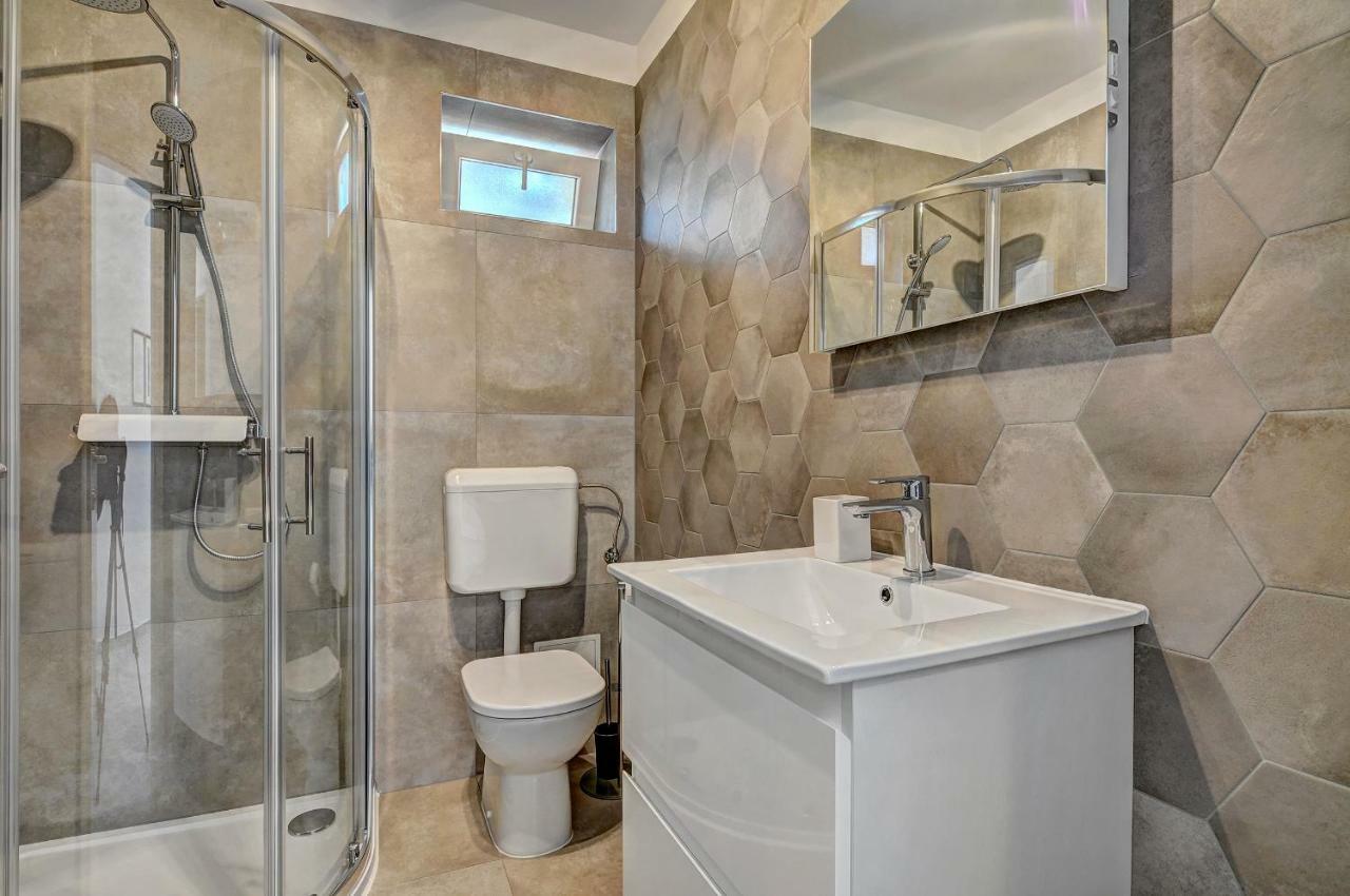 Ferienwohnung Apartman M Pula Exterior foto